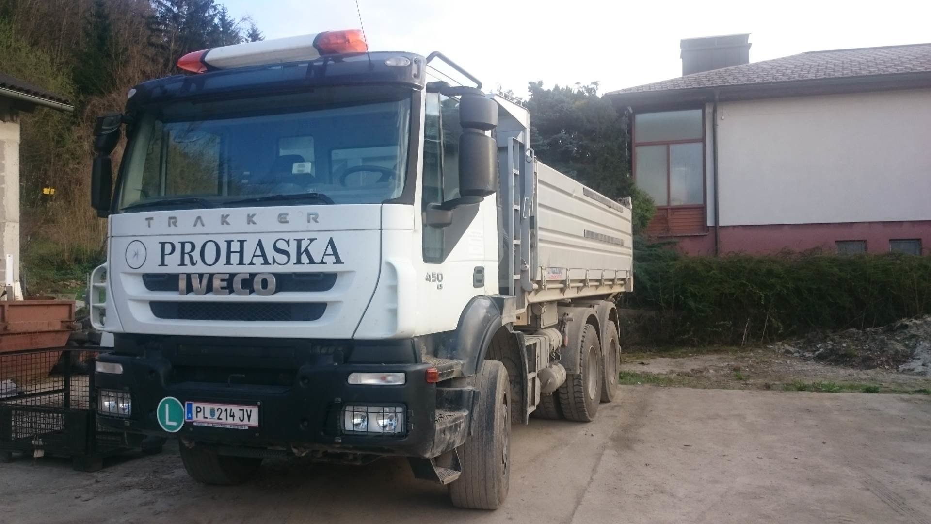 LKW von Erdbau Karl Prohaska in Rabenstein